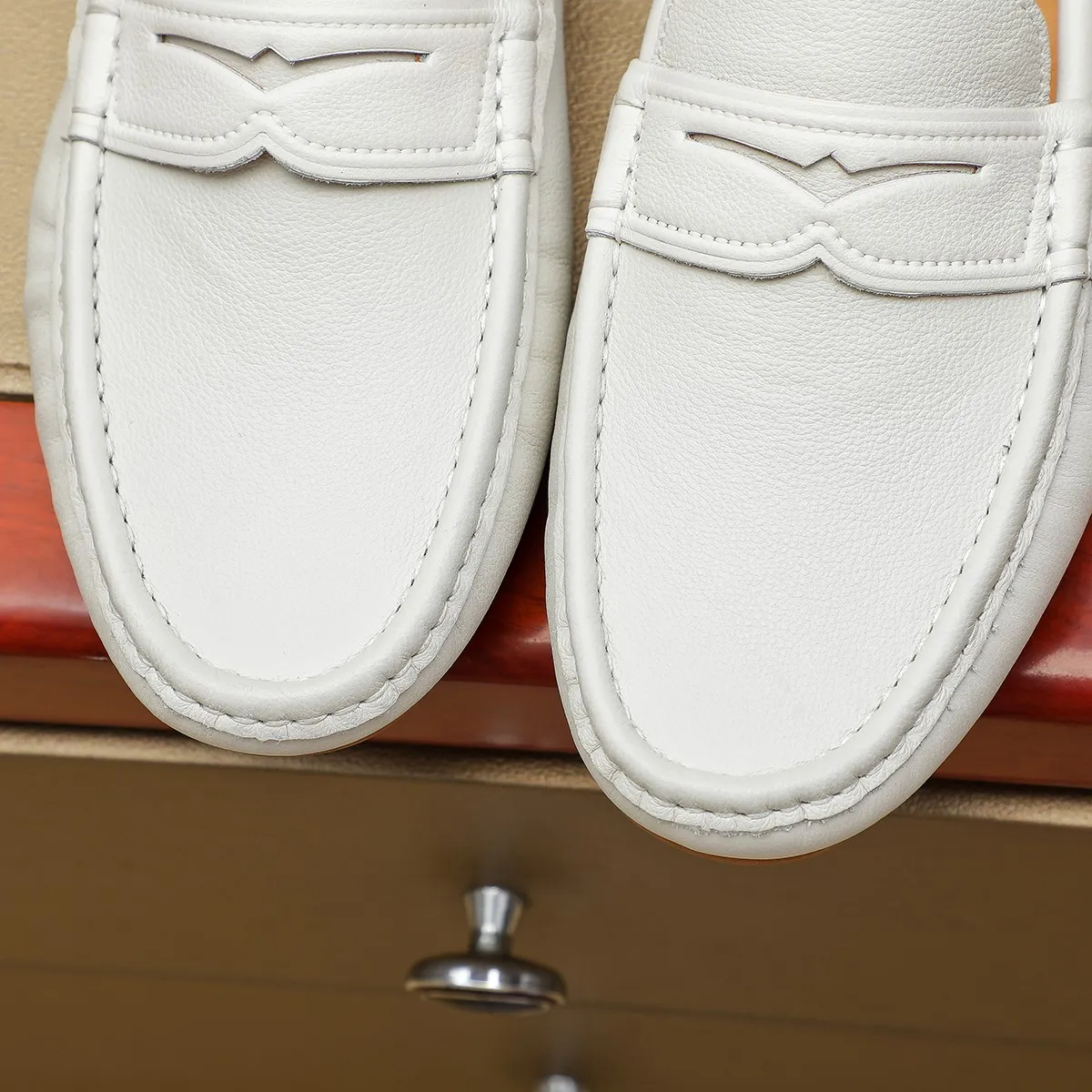 Men's shoes 💰360💰💰GUCCI Gucci official website synchronizes the latest model 🛃The upper is made of imported cowhide, 🐷leather lining, rubber outsole, 🎩🎩top-notch handcrafted workmanship with fine stitches and threads🔍definitely satisfy those perfectionist men who pursue high luxury quality 👏 Colors available! Code number 38-44 Large quantity in stock